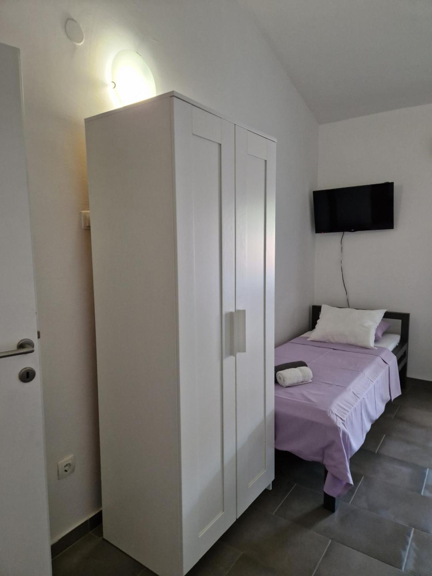 Aurelia Apartments, Vir Exterior foto